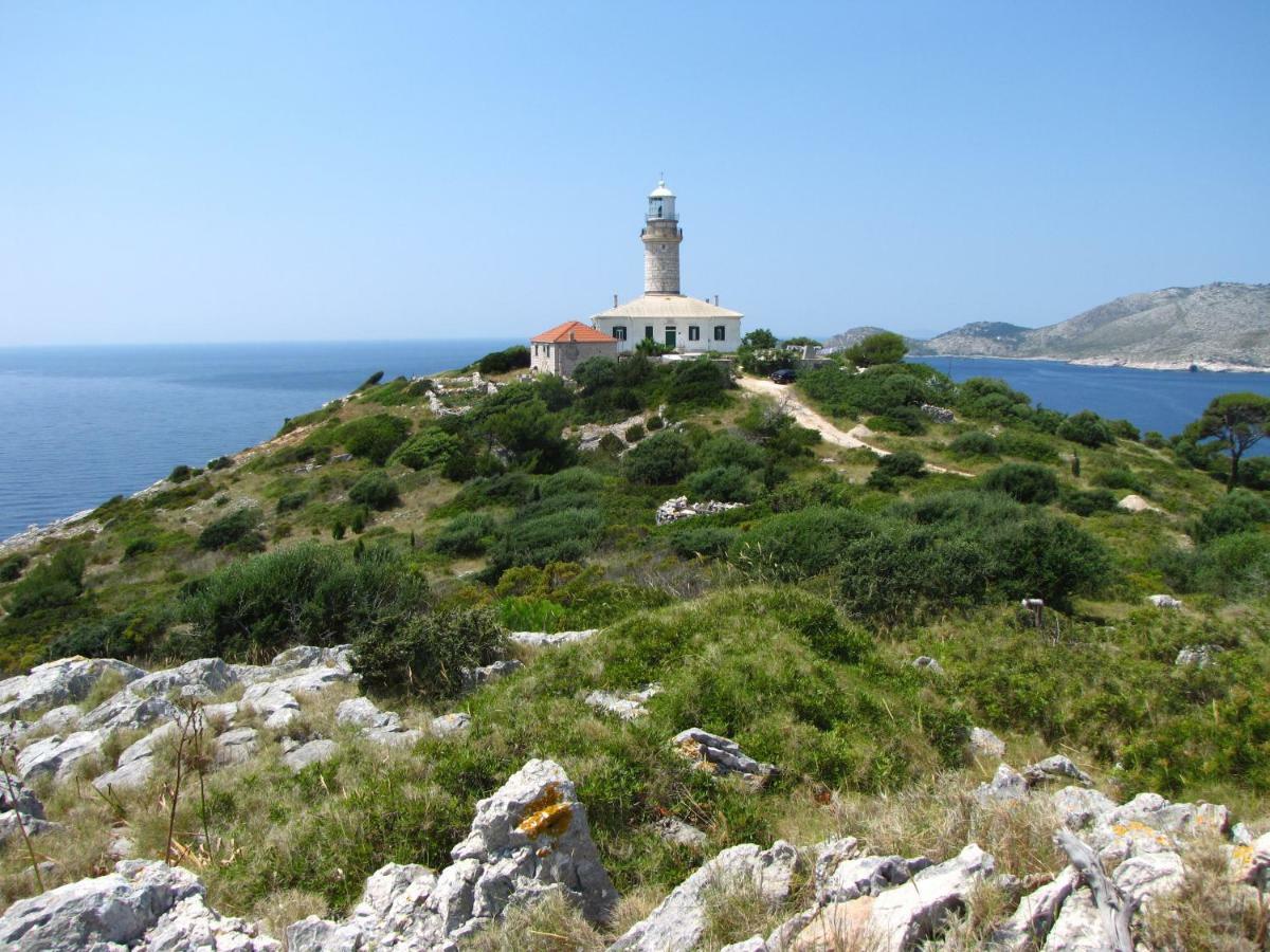 Apartments Luza Lastovo Exterior photo